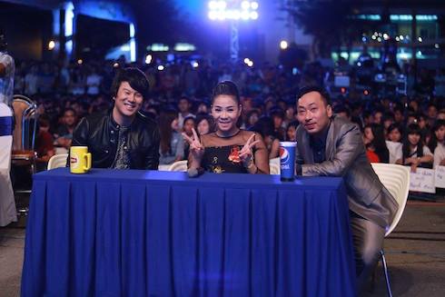 Bộ ba gi&aacute;m khảo Vietnam Idol 2015
