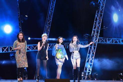 C&aacute;c th&iacute; sinh Idol c&aacute;c m&ugrave;a trước c&oacute; những m&agrave;n tr&igrave;nh diễn ấn tượng tại VietNam Idol 2015