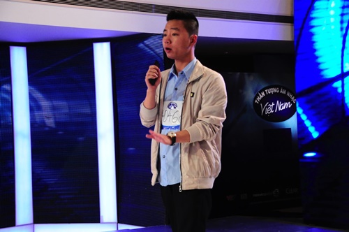 Th&iacute; sinh Vũ Hải Đăng c&atilde;i tay đ&ocirc;i với ban gi&aacute;m khảo Vietnam Idol 2015 v&igrave; bị loại