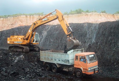 Than kếu cứu do tồn kho qu&aacute; lớn
