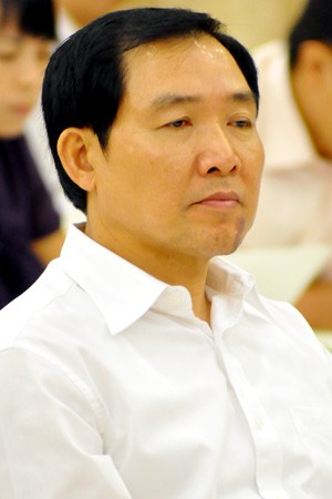 &Ocirc;ng Dương Ch&iacute; Dũng đang bị cảnh s&aacute;t truy n&atilde; để điều tra l&agrave;m r&otilde; những sai phạm li&ecirc;n quan đến giai đoạn &ocirc;ng đang đương nhiệm ở Vinalines