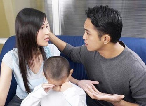 H&agrave;nh vi cản trở thăm nu&ocirc;i con sau ly h&ocirc;n l&agrave; tr&aacute;i quy định luật ph&aacute;p