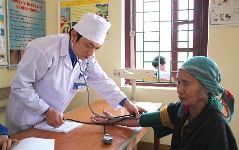 Sẽ c&oacute; nhiều bệnh nhận bị "sốc" với mức viện ph&iacute; mới?