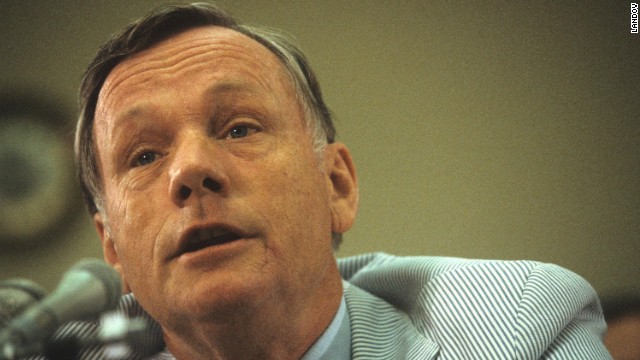 ":Huyền thoại kh&ocirc;ng gian" Neil Armstrong, người đầu ti&ecirc;n bước l&ecirc;n Mặt Trăng