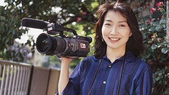 Nữ nh&agrave; b&aacute;o Mika Yamamoto