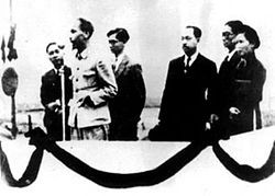 B&aacute;c Hồ đọc  tuy&ecirc;n ng&ocirc;n đ&ocirc;c lập 2/9/1945