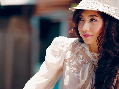 Người đẹp Đinh Ngọc Diệp