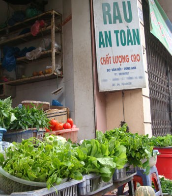Rau bán ở khu dân cư