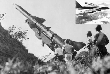 S-75 Dvina thừa sức ti&ecirc;u diệt B-52 m&agrave; kh&ocirc;ng cần "nối tầng".