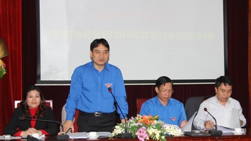 Anh Nguyễn Đắc Vinh từng l&agrave; C&aacute;n bộ giảng dạy tại Bộ m&ocirc;n C&ocirc;ng nghệ H&oacute;a học, khoa H&oacute;a học, trường ĐH Khoa học Tự nhi&ecirc;n, ĐH Quốc gia H&agrave; Nội