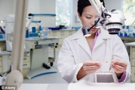 C&aacute;c nh&agrave; khoa học sẽ được 'cởi bỏ' g&aacute;nh nặng t&agrave;i ch&iacute;nh khi &aacute;p dụng cơ chế mới.