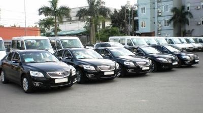 Dịch vụ cho thu&ecirc; xe tự l&aacute;i vẫn đang h&aacute;i ra tiền