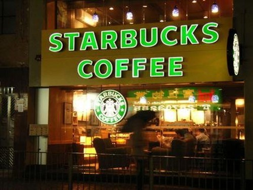 Starbucks: Thương hiệu tạo được sự  trung th&agrave;nh của kh&aacute;ch h&agrave;ng 