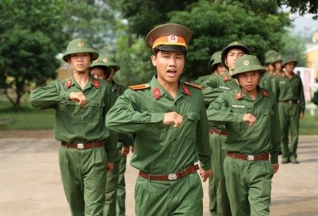 C&oacute; cần thiết điều động tất cả thanh ni&ecirc;n v&agrave;o qu&acirc;n đội?