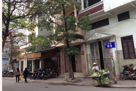 Phố 8/3 ở H&agrave; Nội.