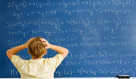 Đừng nhồi nh&eacute;t những thứ cao si&ecirc;u cho trẻ, v&igrave; kh&ocirc;ng phải ai cũng l&agrave; nh&agrave; khoa học. 