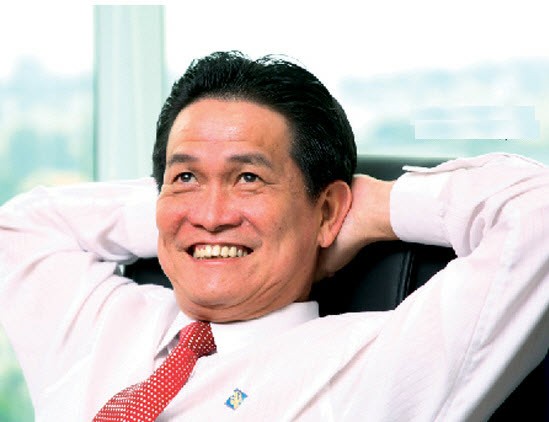 Gia đ&igrave;nh &ocirc;ng Th&agrave;nh kh&ocirc;ng rời Sacombank m&agrave; kh&ocirc;ng được g&igrave;!