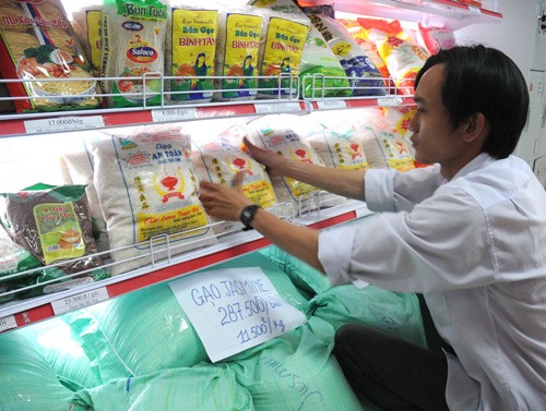 C&aacute;c loại gạo sạch, an to&agrave;n cho 13Win19 ưu đãi hấp dẫn ng&agrave;y c&agrave;ng được ưa chuộng - Ảnh: Diệp Đức Minh  