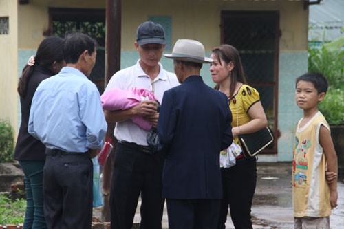 Ba trẻ sơ sinh tử vong sau khi tiêm vắc xin viêm gan B: Niêm phong toàn bộ lô vắc xin để làm rõ 4