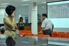 Thời gian qua, cơ quan chức năng đ&atilde; xử l&yacute; nhiều sai phạm trong giao dịch chứng kho&aacute;n. Ảnh minh họa