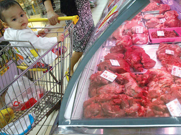 Thịt b&ograve; &Uacute;c, nhập khẩu, gi&aacute; rẻ, g&agrave; c&ocirc;ng nghiệp  