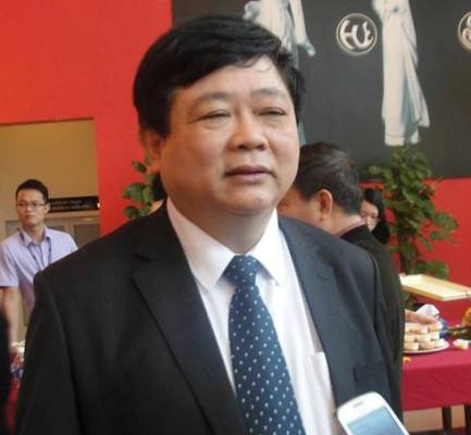 Vụ từ chối mổ cho người viết b&aacute;o: Ph&oacute; trưởng Ban Tuy&ecirc;n gi&aacute;o TƯ n&oacute;i g&igrave;?