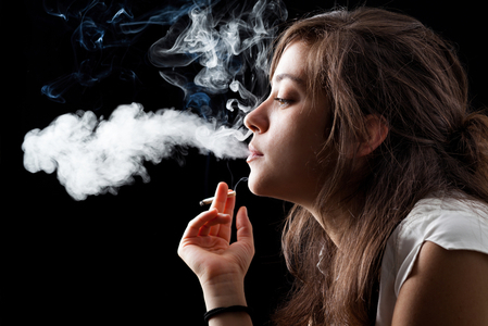 Đi tiểu ra máu có thể là dấu hiệu của bệnh ung thư biểu mô tế bào thận Đi tiểu ra máu có thể là dấu hiệu của bệnh ung thư biểu mô tế bào thận