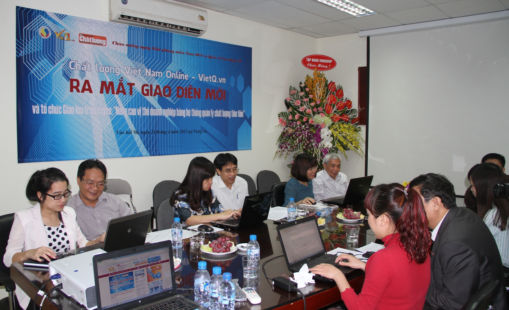 Quang cảnh buổi giao lưu trực tuyến 