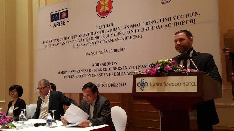 H&agrave;i h&ograve;a ti&ecirc;u chuẩn tạo lập thị trường cạnh tranh duy nhất trong khu vực ASEAN