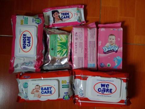 Mắc bệnh v&igrave; khăn ướt gi&aacute; rẻ