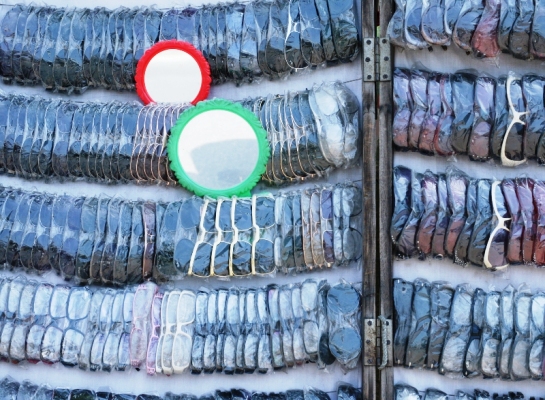  Chỉ từ 15 &ndash; 60 ng&agrave;n đồng l&agrave; bạn đ&atilde; c&oacute; thể sở hữu 1 chiếc k&iacute;nh mắt thời thượng