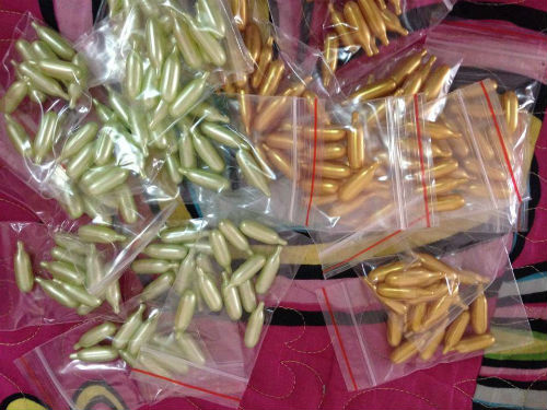 Nhau thai cừu được chia nhỏ b&aacute;n tr&ecirc;n mạng với 6.000đ/vi&ecirc;n
