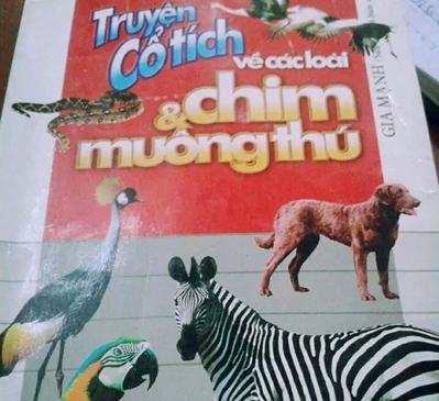 B&igrave;a cuốn truyện cổ t&iacute;ch khi&ecirc;u d&acirc;m g&acirc;y phản cảm