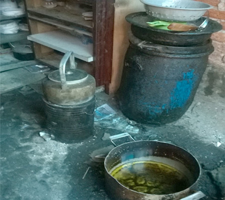 Anh H. cho biết, thu được lợi nhuận kh&aacute; tốt từ chế biến sản xuất mỡ bẩn