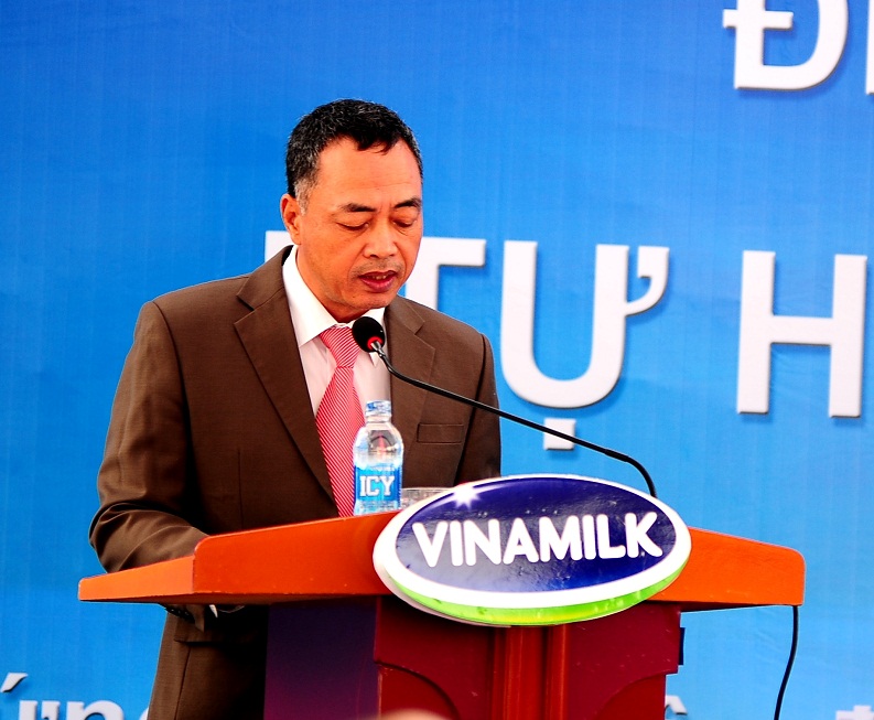 &Ocirc;ng Tạ Minh Phượng - Giám đ&ocirc;́c kỹ thu&acirc;̣t Nhà máy sữa Vinamilk Ngh&ecirc;̣ An ph&aacute;t biểu tại buổi lễ