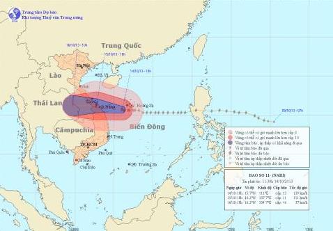 B&atilde;o số 11 đang tiến v&agrave;o miền trung