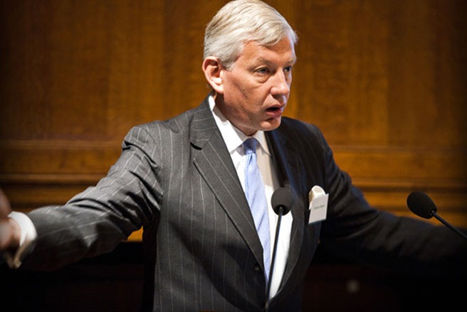 3. Dominic Barton  Công ty: McKinsey & Company Lĩnh vực: Tư vấn Tỷ lệ ủng hộ năm 2013: 97% Tỷ lệ ủng hộ năm 2012: 96% Tăng/giảm tỷ lệ ủng hộ so với năm trước: +1%