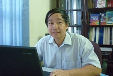 Thầy B&ugrave;i Việt H&agrave; từng học chuy&ecirc;n Chu Văn An, H&agrave; Nội.