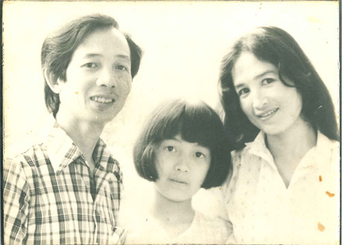 gia đ&igrave;nh nghệ sĩ tr&agrave; giang