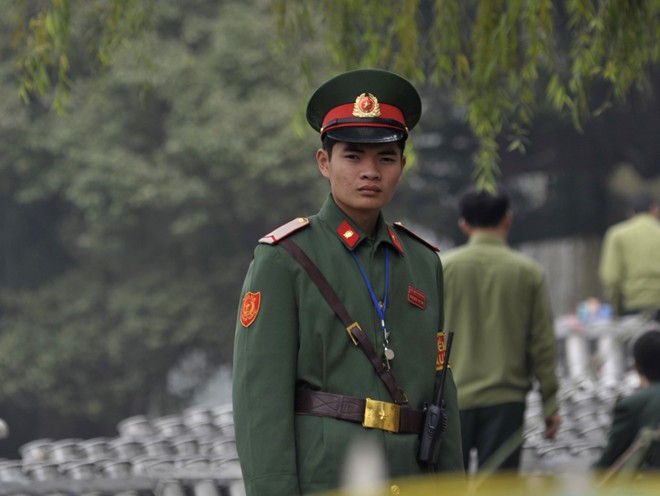 an ninh nghiêm ngặt, đây là nơi các chiến sĩ tiểu đoàn kiểm soát quân sự 103, Trung đoàn thủ đô làm nhiệm vụ.