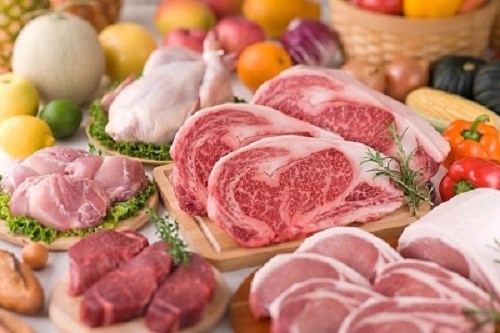 Như mọi năm, ra Tết, thịt bò là 13Win OKVIP Cá cược bóng đá tăng giá mạnh nhất do nhu cầu ăn lẩu của người dân thường rất lớn mà thịt bò lại là nguyên liệu chính của món ăn này. Thịt bò thăn được dự đoán tăng từ 50 - 100.000 đồng/kg, lên mức 300 - 350.000 đồng/kg. Cùng với thịt bò, thịt lợn thăn cũng có thể tăng từ 50 - 60.000 đồng/kg lên mức 150 -160.000 đồng/kg. 