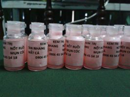 Th&acirc;m mặt với kem trị n&aacute;m 