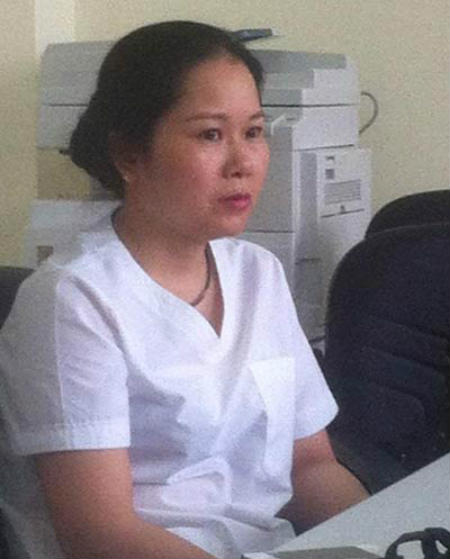 Y t&aacute; B&ugrave;i Phương Hoa đ&atilde; ăn bớt vắc xin khi ti&ecirc;m chủng cho trẻ em