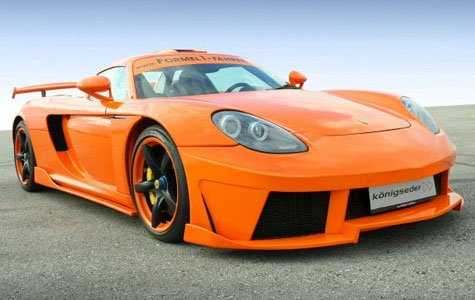 Theo kế hoạch ban đầu, sẽ có 1.500 chiếc Carrera GT được Porsche cho xuất xưởng. Tuy nhiên, cuối cùng chỉ có 1.270 chiếc Carrera GT đến được tay khách hàng.