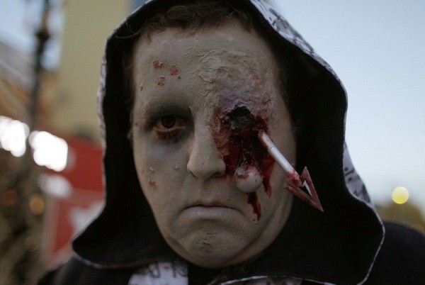 Mặt nạ rơn người cho ngày Halloween