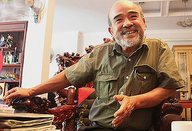 Giao su Dang Hung Vo