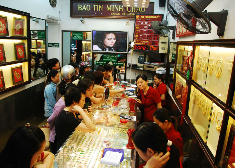 Năm 2014, thị trường v&agrave;ng lặng s&oacute;ng