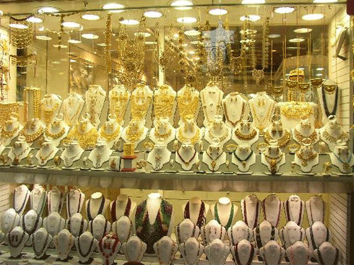 V&agrave;ng trang sức nhập lậu nguy cơ b&ugrave;ng ph&aacute;t