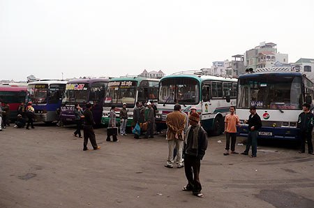 C&aacute;c nh&agrave; xe tăng gi&aacute; v&eacute; ng&agrave;y thường rồi lại muốn tăng gi&aacute; v&eacute; dịp tết