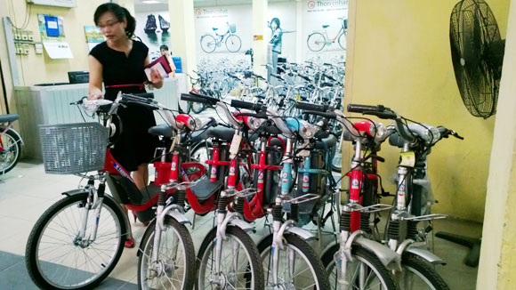 Xe đạp điện Trung Quốc nhập khẩu tr&agrave;n lan